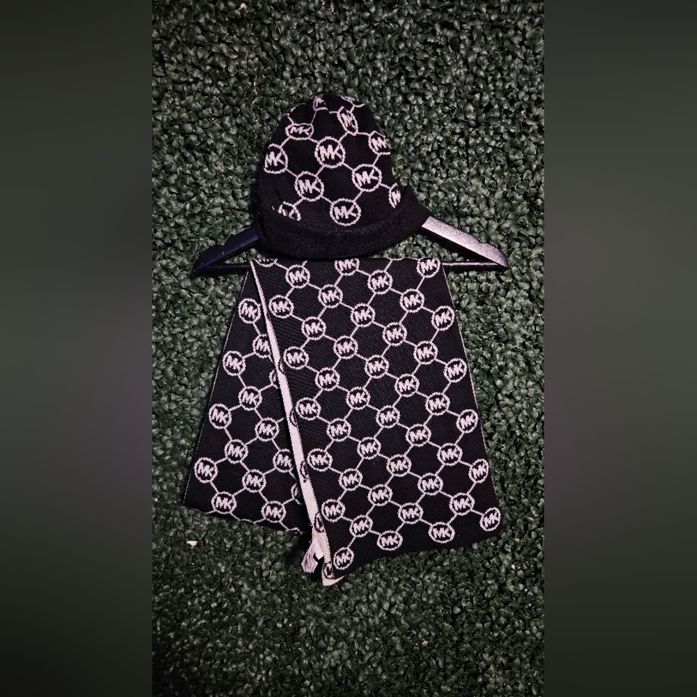 Michael Kors Black and White Logo Beanie and Scarf Set